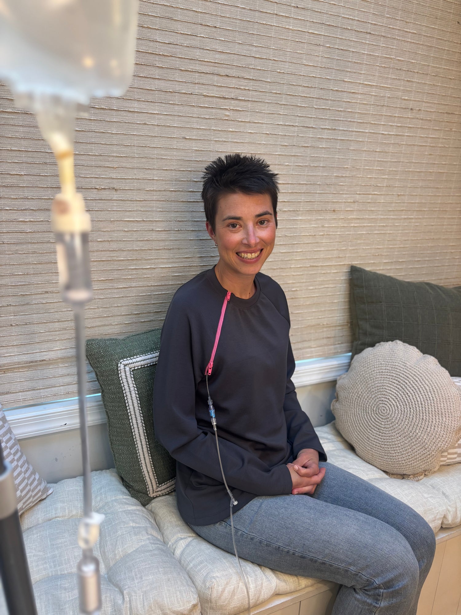 long sleeve pop of pink zipper chest access shirt